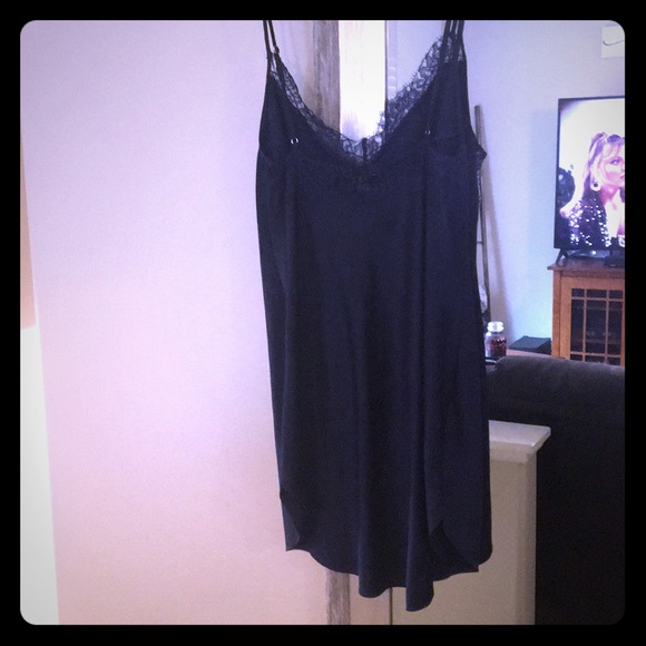 VICTORIA’S SECRET • Night Gown M 💫 - Picture 2 of 4